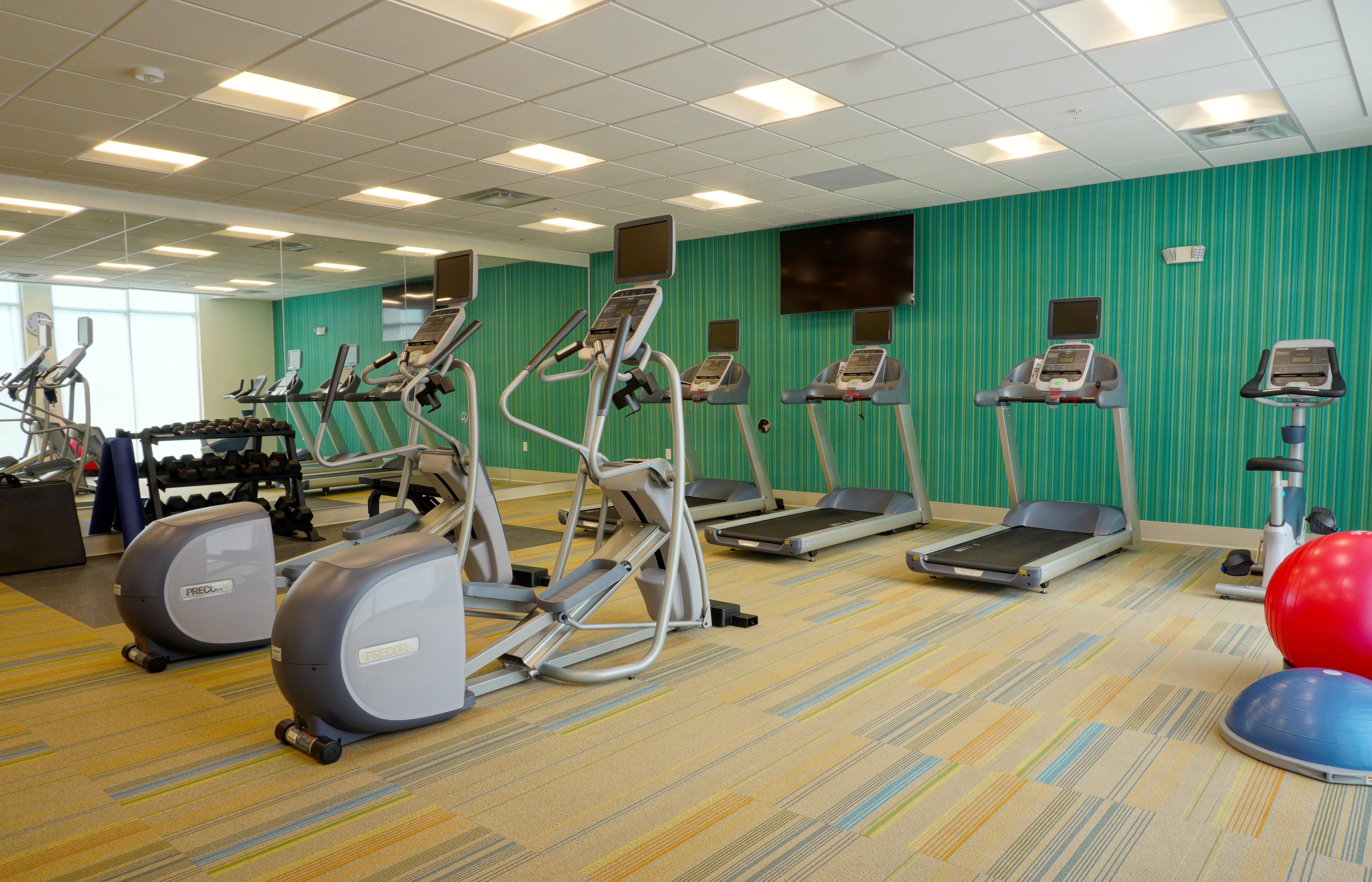 Holiday Inn Express & Suites Omaha - Millard Area By Ihg Exterior photo
